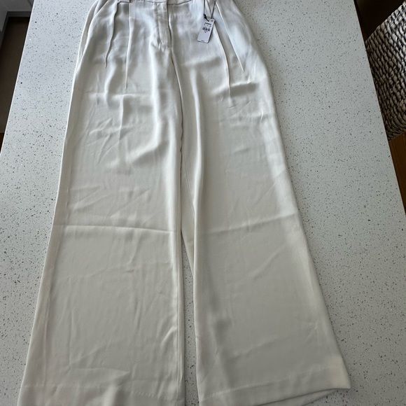 Express stylist high rise Off-White Wide-Leg Pants 8R - Picture 3 of 10